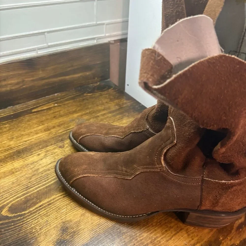 Brown‎ Boots Size 9.5D